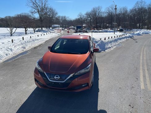 Used 2021 Nissan Leaf SV Plus image 3