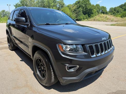 Used 2014 Jeep Grand Cherokee Laredo w/ Quick Order Package 23E AWD/4WD image 3