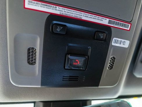 Used 2023 Toyota Camry SE image 27