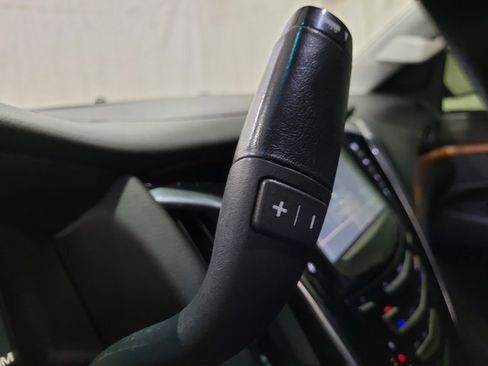 Used 2015 Cadillac Escalade Premium image 47