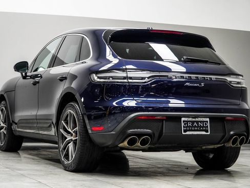 Used 2022 Porsche Macan S w/ Premium Package Plus image 12