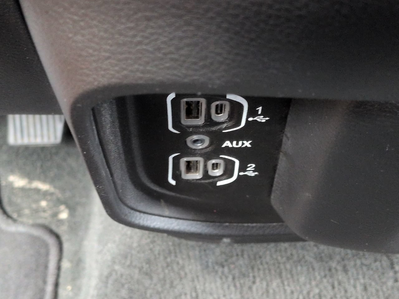 Used 2024 RAM 1500 Big Horn AWD/4WD image 21