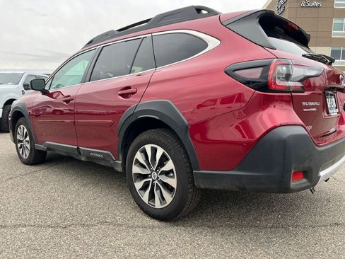 Used 2024 Subaru Outback Limited XT image 3
