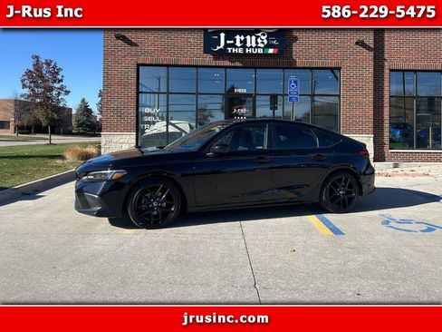 Used 2023 Honda Civic Sport image 1