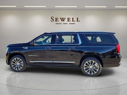 Used 2026 GMC Yukon XL Denali w/ Sun & Power Step Package AWD/4WD image 2