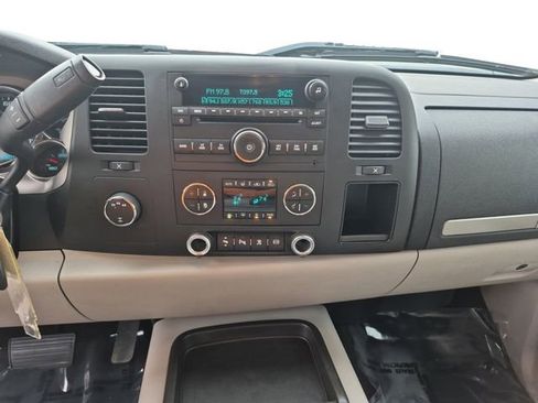Used 2011 Chevrolet Silverado 3500 LT w/ Interior Plus Package AWD/4WD image 15