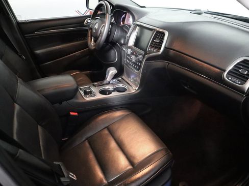 Used 2017 Jeep Grand Cherokee Summit image 49