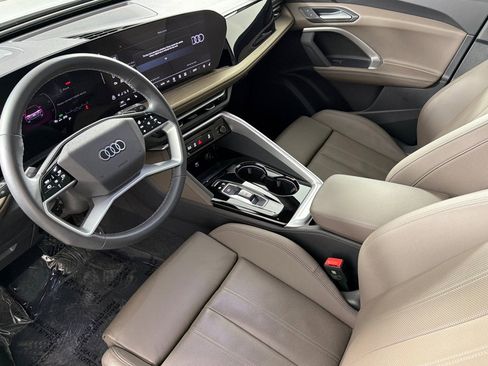 Used 2025 Audi Q5 Premium Plus w/ Premium Plus image 9