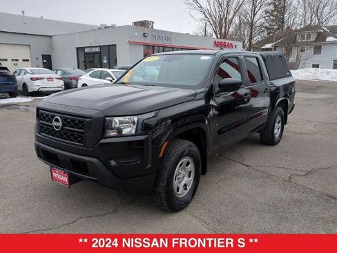 Certified 2024 Nissan Frontier S w/ Technology Package image 8