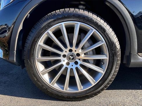 Certified 2019 Mercedes-Benz GLC 300 4MATIC Coupe image 8