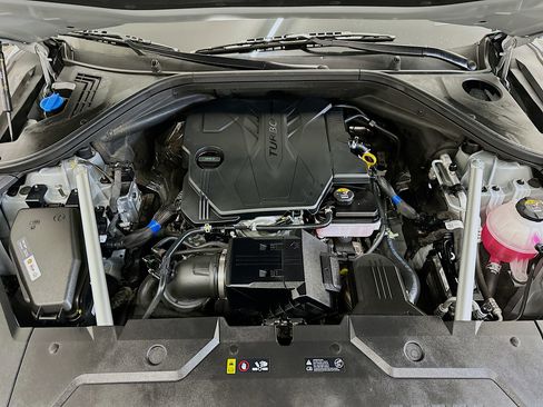 Used 2025 Genesis GV70 2.5T image 34