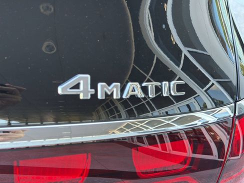 Used 2026 Mercedes-Benz GLS 450 4MATIC image 34