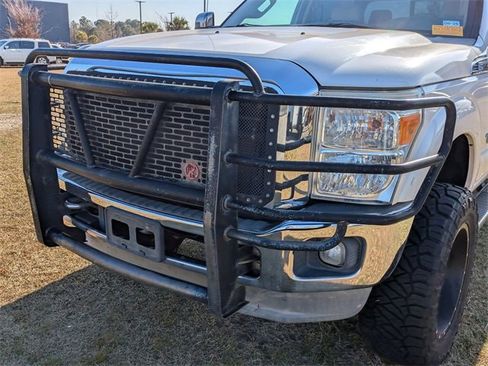 Used 2013 Ford F250 Lariat w/ Lariat Ultimate Pkg image 6