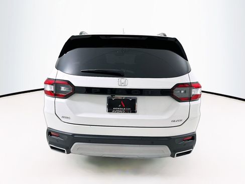 Used 2024 Honda Pilot Elite image 7