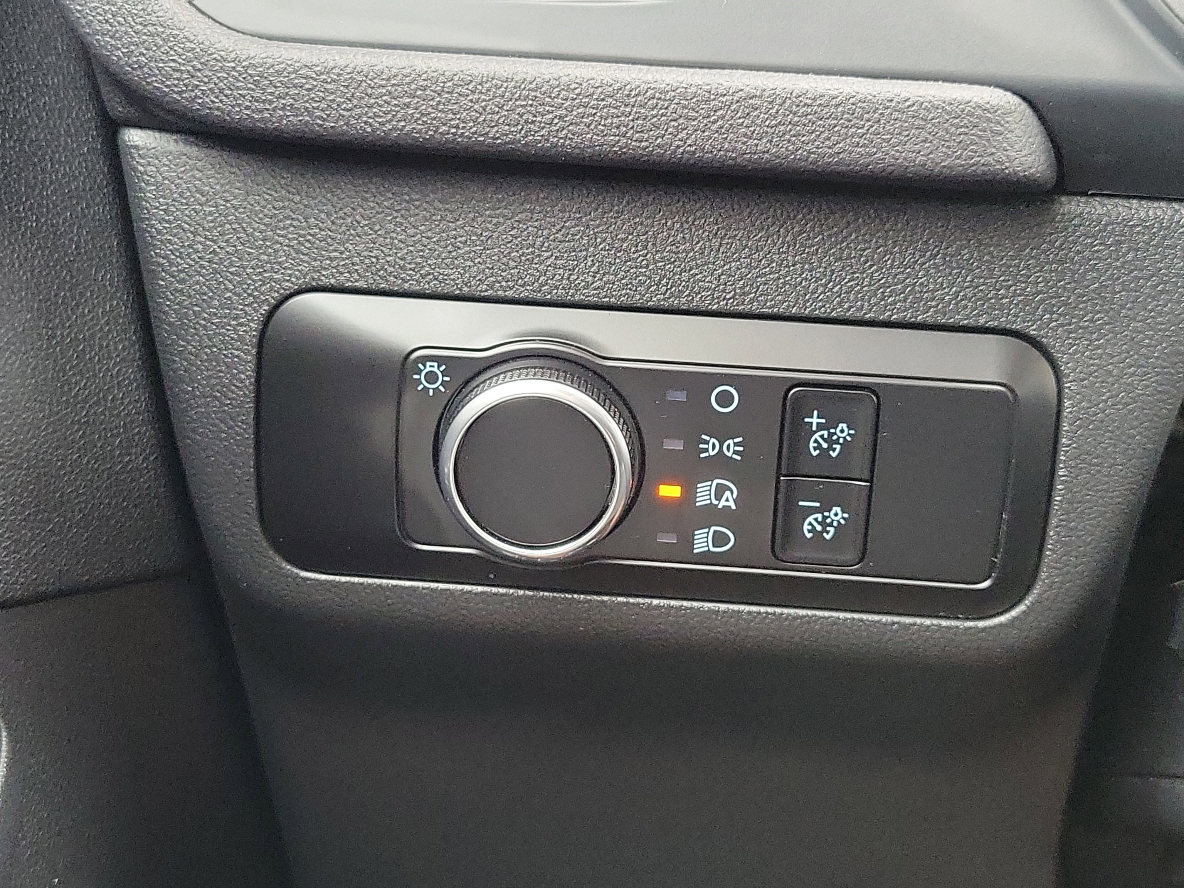Used 2025 Ford Escape Active FWD image 31