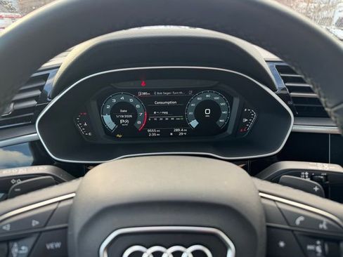 Certified 2025 Audi Q3 2.0T Premium Plus w/ Premium Plus Package image 16