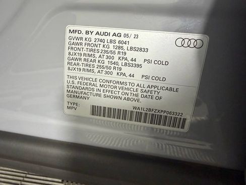 Used 2023 Audi Q4 e-tron Premium Plus w/ Premium Plus AWD/4WD image 35