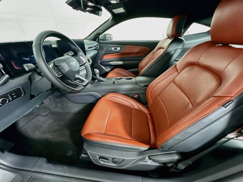 Used 2026 Ford Mustang Premium RWD image 13