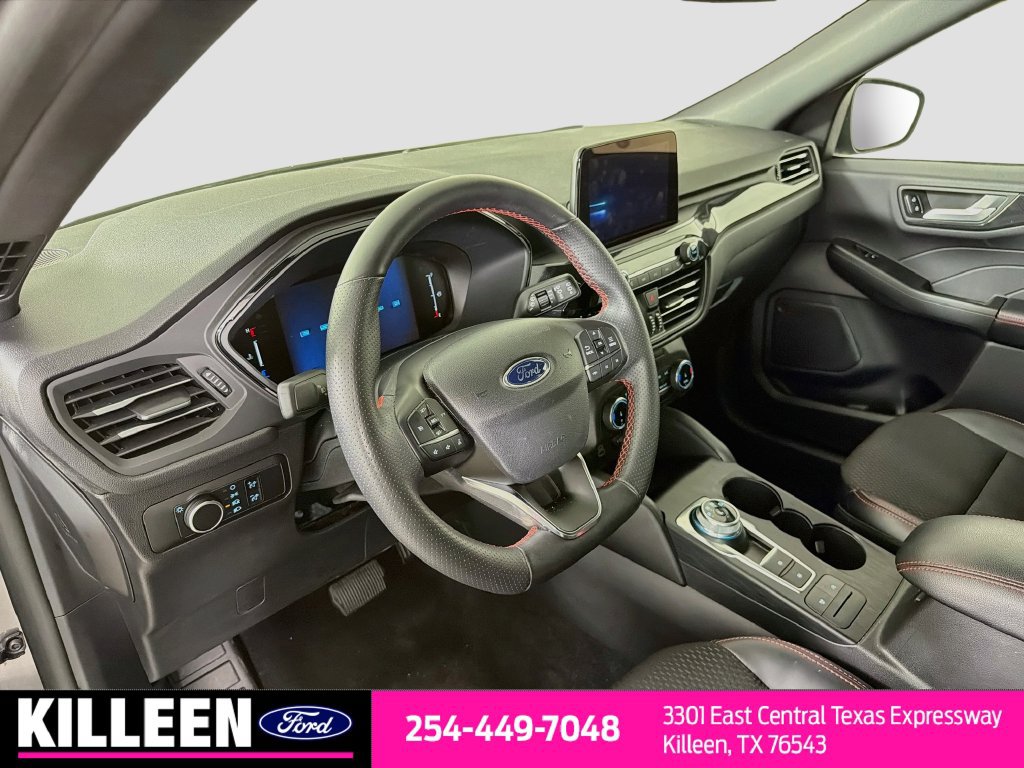 Used 2025 Ford Escape ST-Line AWD/4WD image 8