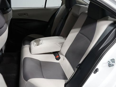 Certified 2025 Toyota Corolla LE image 26