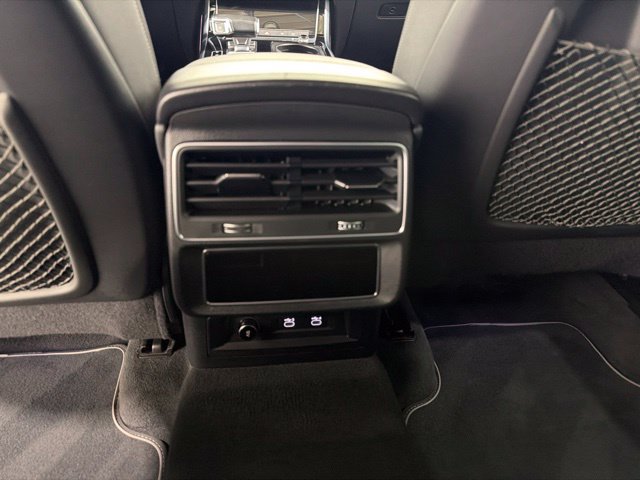 Used 2021 Audi Q8 Premium Plus w/ Premium Plus Package AWD/4WD image 24