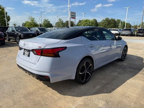 New 2026 Nissan Altima 2.5 SR FWD image 5