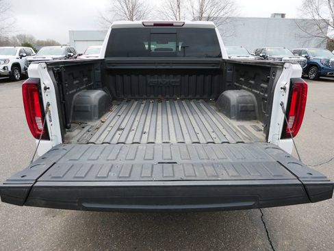 Used 2023 GMC Sierra 1500 SLT w/ SLT Premium Package image 10