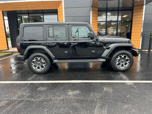 New 2026 Jeep Wrangler Unlimited Sahara AWD/4WD image 2