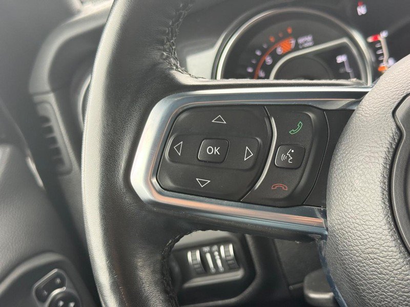 Used 2021 Jeep Wrangler Unlimited Sahara AWD/4WD image 19