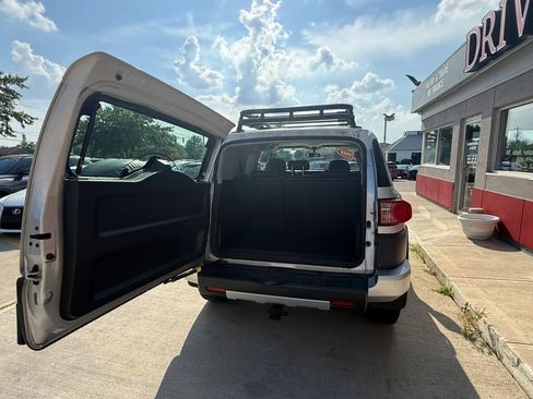 Used 2008 Toyota FJ Cruiser 4WD image 21