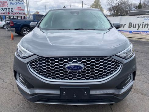 Used 2024 Ford Edge SEL AWD/4WD image 9