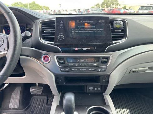 Used 2019 Honda Pilot EX image 18