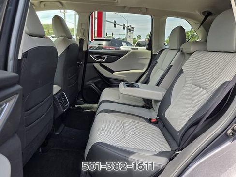 Used 2024 Subaru Forester Premium AWD/4WD image 13