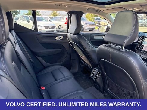 Used 2026 Volvo XC40 B5 Plus AWD/4WD image 12