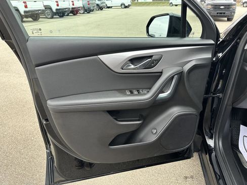 Used 2024 Chevrolet Blazer LT w/ Convenience Package FWD image 20