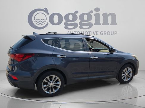 Used 2017 Hyundai Santa Fe Sport 2.0T FWD image 5