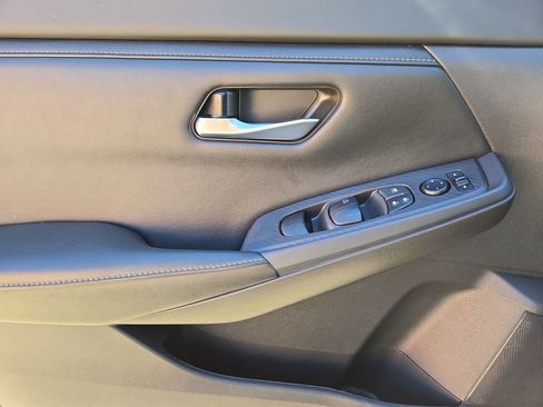 Used 2022 Nissan Sentra S image 15