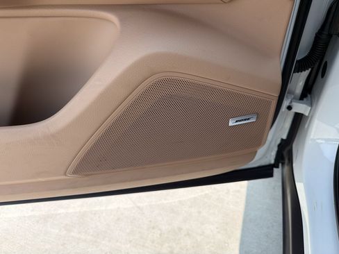 Certified 2022 Porsche Cayenne Platinum Edition AWD/4WD image 27