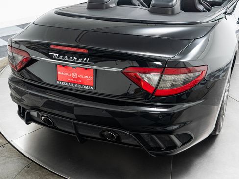Used 2014 Maserati GranTurismo Convertible image 37