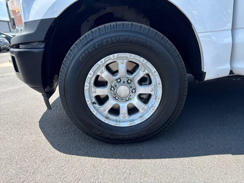 Used 2018 Ford F150 XL w/ Equipment Group 101A Mid AWD/4WD image 29