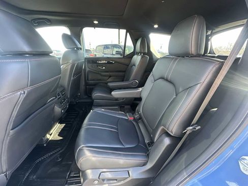 Used 2024 Honda Pilot TrailSport image 23