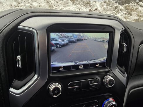 Used 2021 GMC Sierra 1500 SLT w/ SLT Premium Plus Package AWD/4WD image 23