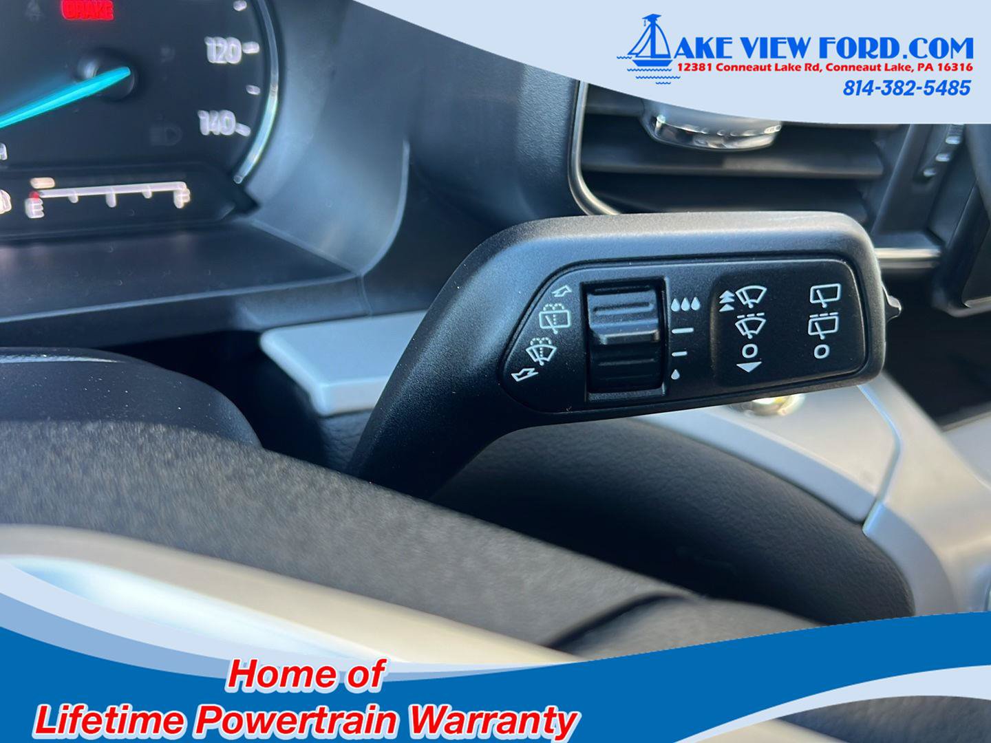 Used 2023 Ford Explorer XLT w/ Equipment Group 202A AWD/4WD image 30