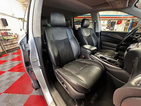 Used 2020 INFINITI QX60 Luxe w/ Essential Package image 34