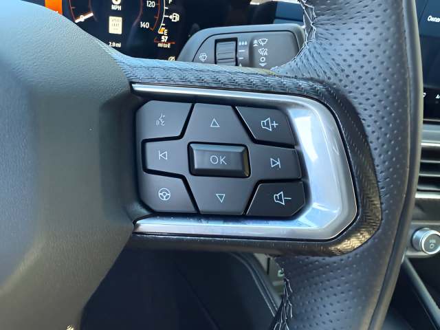 Used 2025 Ford Mustang Premium RWD image 16