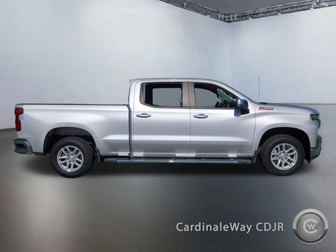 Used 2022 Chevrolet Silverado 1500 LT w/ Diesel Off-Road Package image 3