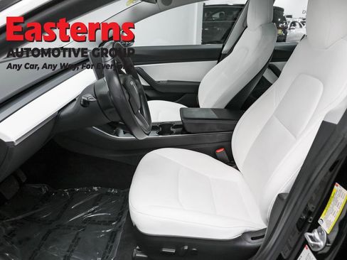 Used 2018 Tesla Model 3 Long Range image 14