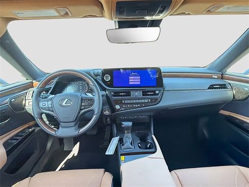 New 2025 Lexus ES 350 Ultra Luxury image 16