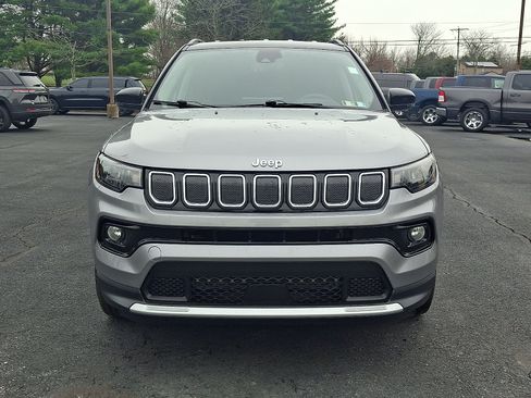 Certified 2022 Jeep Compass Limited AWD/4WD image 2