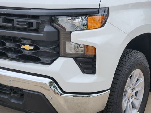 New 2026 Chevrolet Silverado 1500 W/T image 16